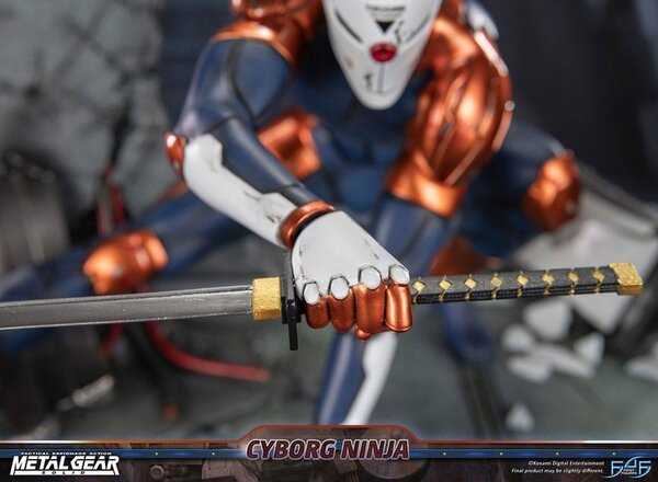 First 4 Figures Metal Gear Solid Statue Cyborg Ninja (Gray Fox) 41 cm