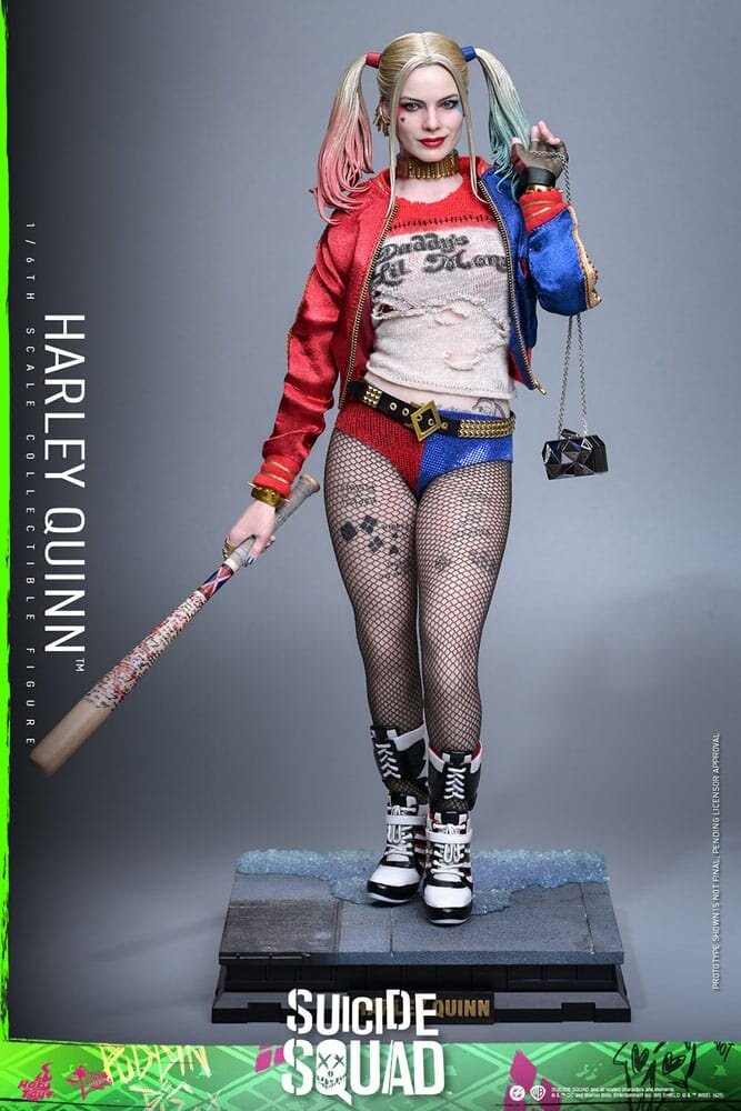 Hot Toys Suicide Squad Action Figure 1/6 Harley Quinn 29 cm Hot Toys Suicide Squad Action Figure 1/6 Harley Quinn 29 cm