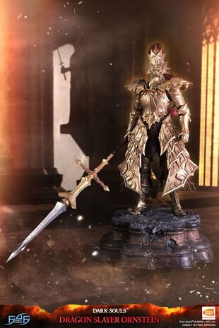 First 4 Figures Dark Souls Statue Dragon Slayer Ornstein 79 cm
