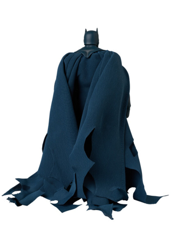 Medicom Toy DC Comics MAFEX Action Figure Batman Damage Ver. (Batman: Hush Ver.) 16 cm Medicom Toy DC Comics MAFEX Action Figure Batman Damage Ver. (Batman: Hush Ver.) 16 cm
