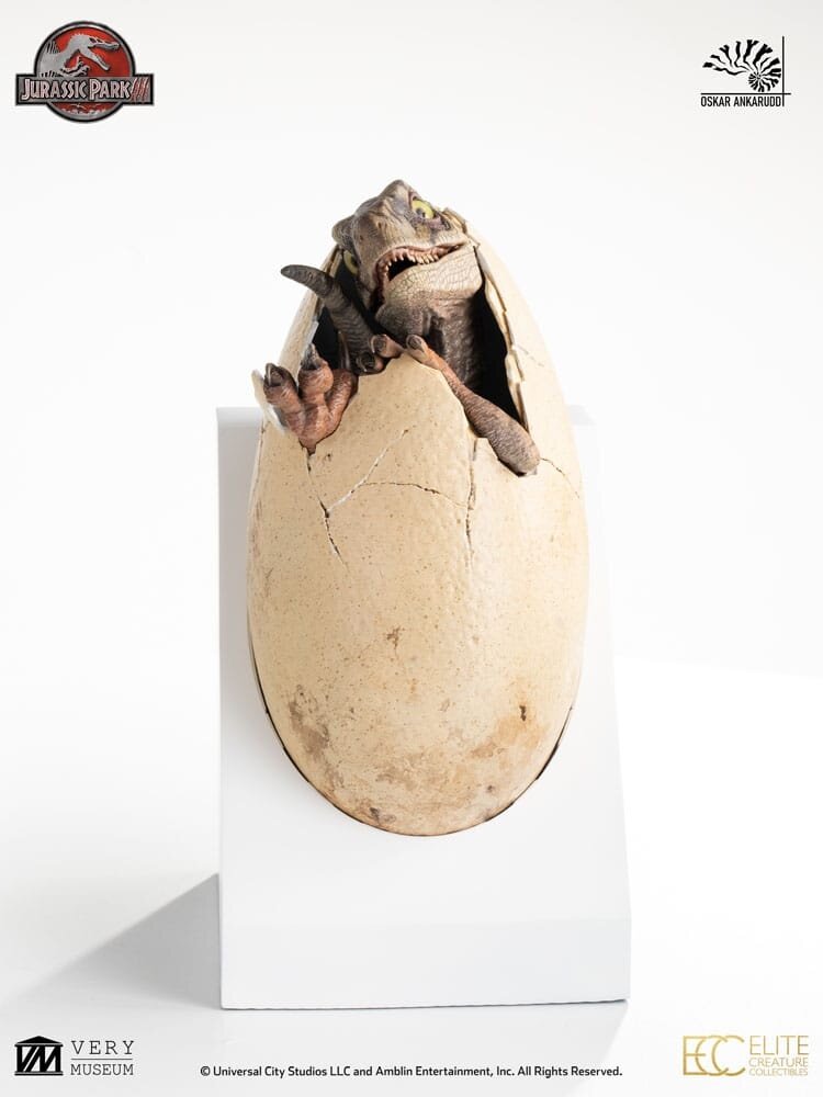 Elite Creature Collectibles Jurassic Park III ECC Elite Creature Line Statue White Queen Hatching Egg 13 cm