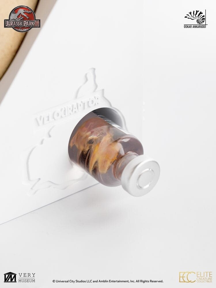 Elite Creature Collectibles Jurassic Park III ECC Elite Creature Line Statue White Queen Hatching Egg 13 cm