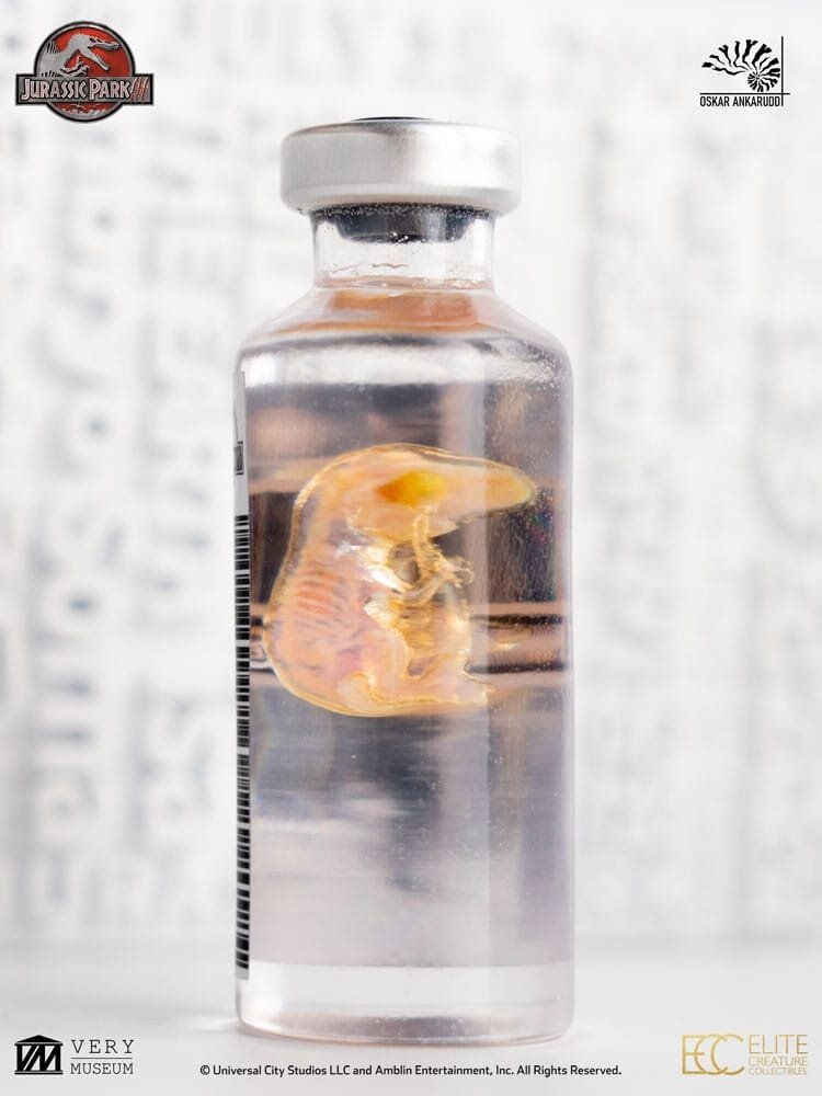 Elite Creature Collectibles Jurassic Park III ECC Elite Creature Line Statue White Queen Hatching Egg 13 cm