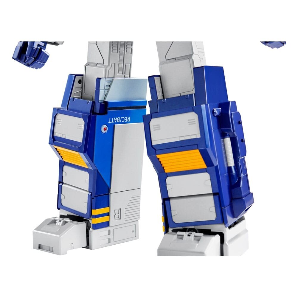Robosen Transformers Interactive Robot Soundwave G1 Flagship 36 cm