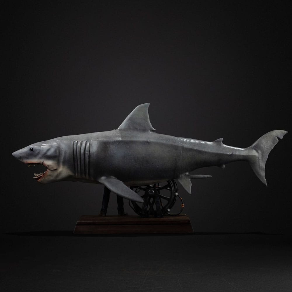 Iron Studios Jaws Deluxe Art Scale Statue 1/10 Steven Spielberg Jaws 50th Anniversary 27 cm