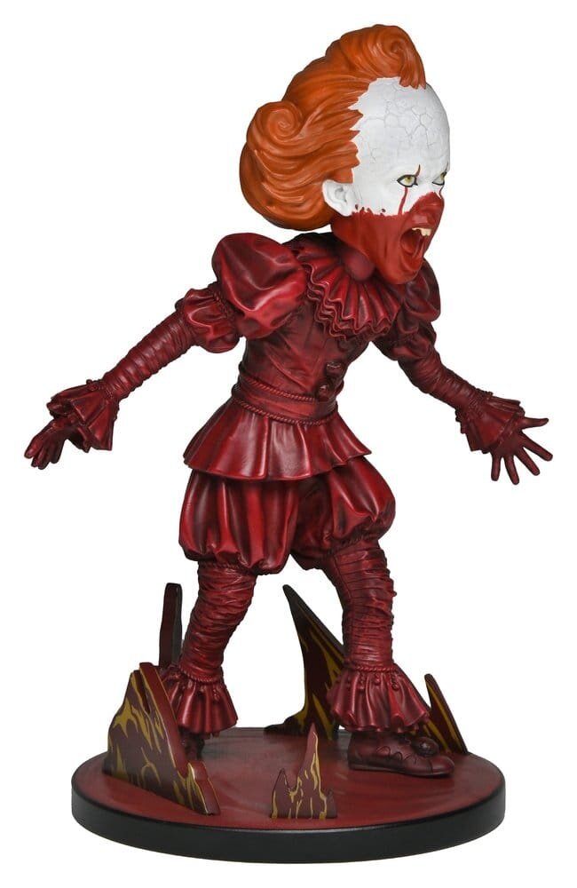 Neca It: Welcome To Derry Head Knocker Blood Pennywise 19 cm Neca It: Welcome To Derry Head Knocker Blood Pennywise 19 cm