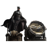 Hot Toys The Batman Action Figure 1/6 Batman with Bat-Signal 31 cm