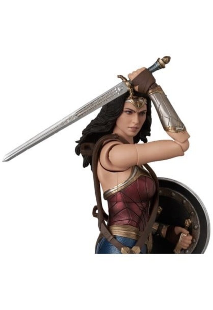 Medicom Toy Wonder Woman MAFEX Action Figure Wonder Woman Justice League Ver. 15 cm