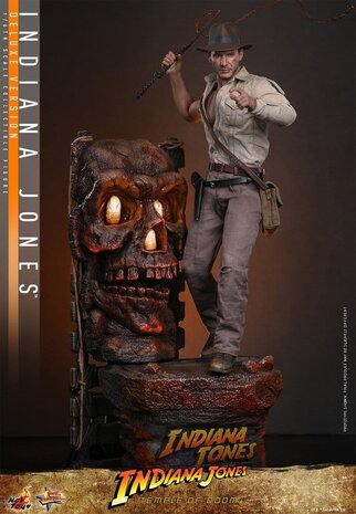 Hot Toys Indiana Jones and the Temple of Doom Action Figure 1/6 Indiana Jones (Deluxe Version) 30 cm Hot Toys Indiana Jones and the Temple of Doom Action Figure 1/6 Indiana Jones (Deluxe Version) 30 cm
