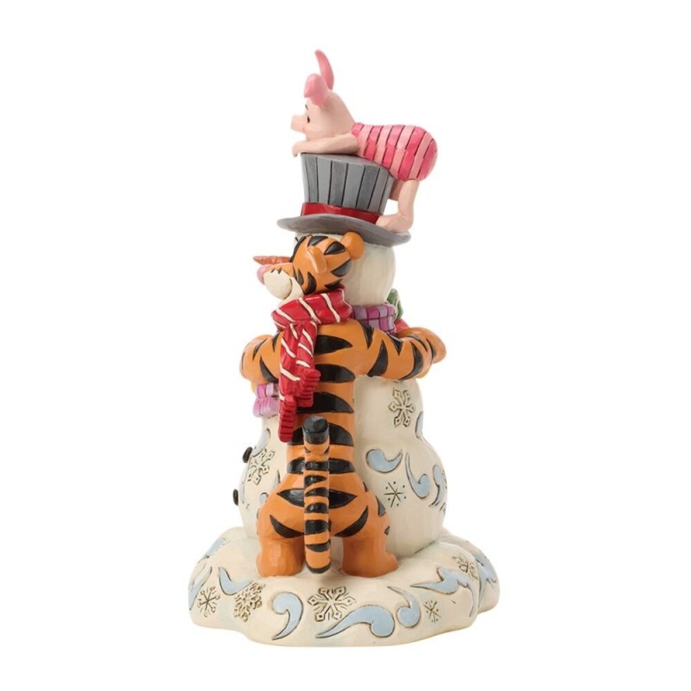 Disney Traditions Winnie the Pooh A Chilly Creation