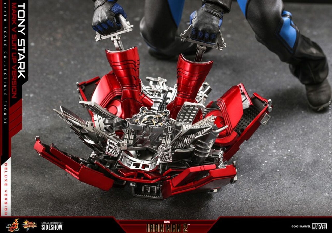 Hot Toys Iron Man 2 Action Figure 1/6 Tony Stark (Mark V Suit Up Version) Deluxe 31 cm