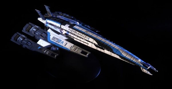 Master Replicas Mass Effect Die-Cast Normandy SR-2 22 cm Master Replicas Mass Effect Die-Cast Normandy SR-2 22 cm