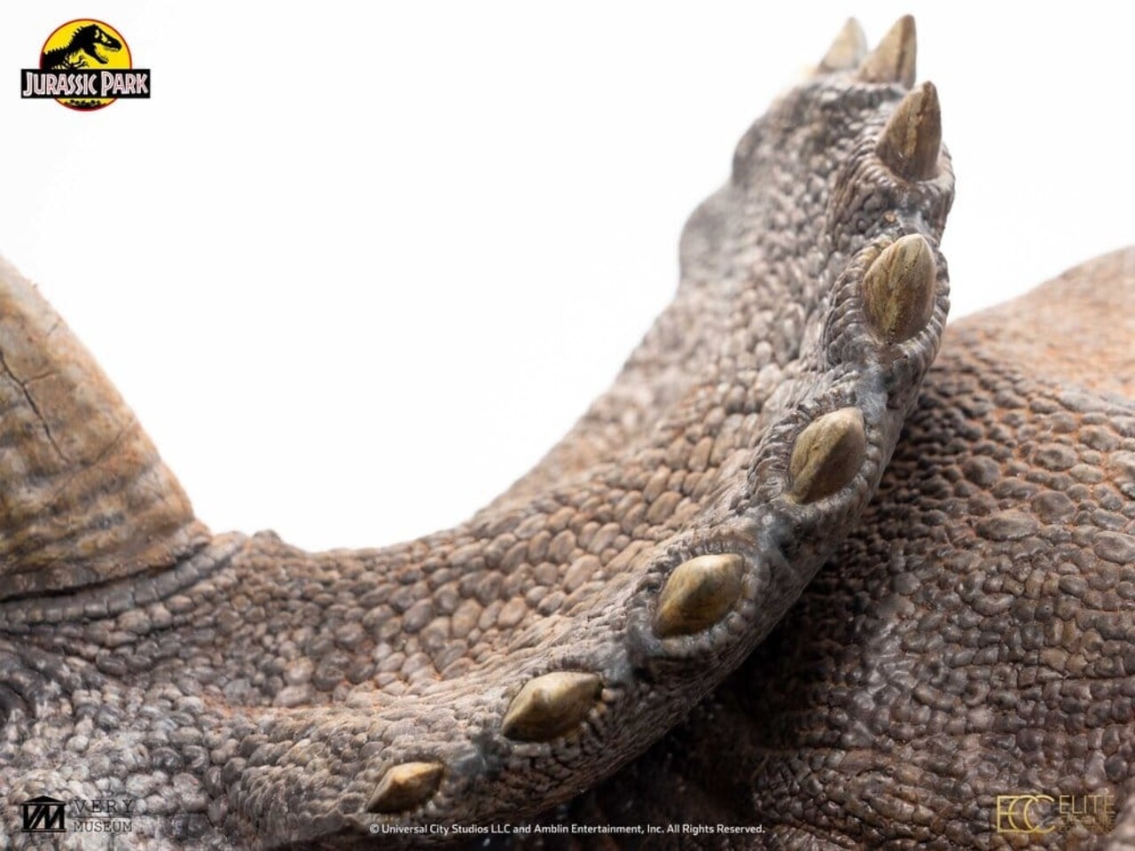 Elite Creature Collectibles Jurassic Park Maquette 1/8 Sick Triceratops 96 cm