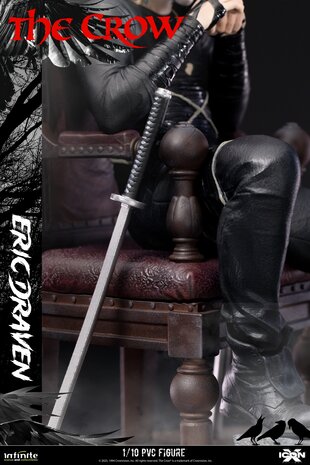 Infinite Statue The Crow Statue 1/10 Eric Draven 20 cm Infinite Statue The Crow Statue 1/10 Eric Draven 20 cm