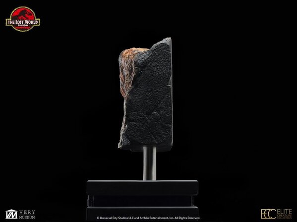 Elite Creature Collectibles The Lost World: Jurassic Park Replica Bust Male Velociraptor Eye Prop 23 cm Elite Creature Collectibles The Lost World: Jurassic Park Replica Bust Male Velociraptor Eye Prop 23 cm