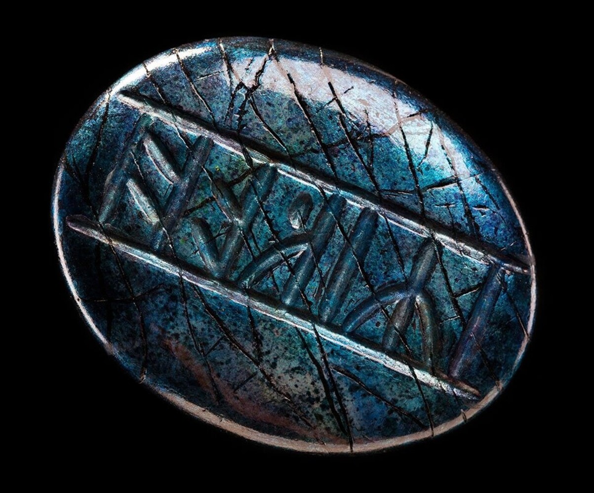 Weta Workshop The Hobbit Replica 1/1 Kili's Rune Stone