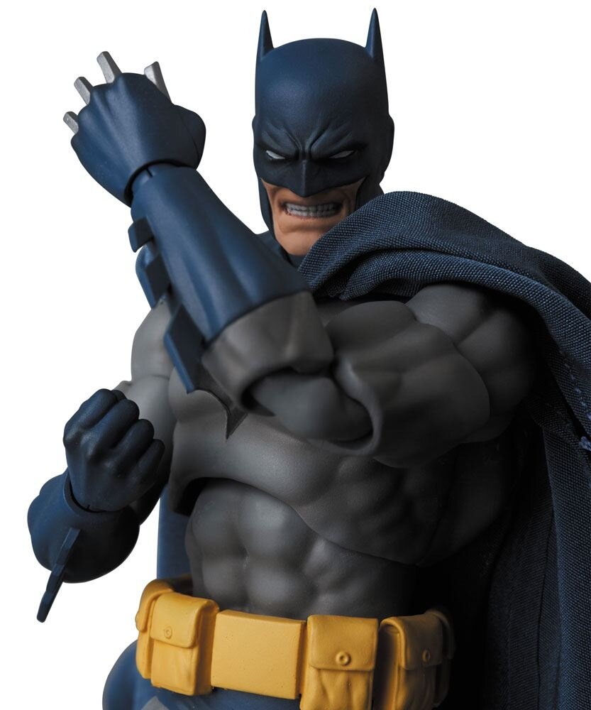 Medicom Toy DC Comics MAFEX Action Figure Batman Hush Ver. 16 cm