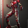 Hot Toys Avengers: Age of Ultron Movie Action Figure 1/6 Iron Man Mark XLIII (2.0) (Deluxe Version) 32 cm