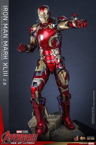 Hot Toys Avengers: Age of Ultron Diecast Action Figure 1/6 Iron Man Mark XLIII (2.0) 32 cm