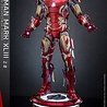 Hot Toys Avengers: Age of Ultron Diecast Action Figure 1/6 Iron Man Mark XLIII (2.0) 32 cm