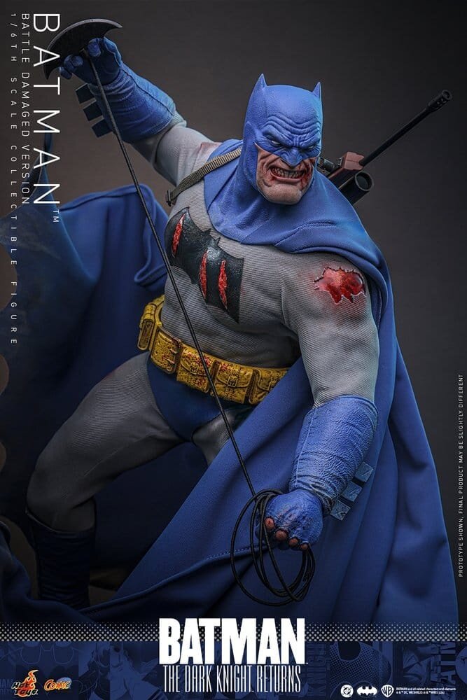 Hot Toys Batman: The Dark Knight Returns Action Figure 1/6 Batman (Battle Damaged Version) 32 cm Hot Toys Batman: The Dark Knight Returns Action Figure 1/6 Batman (Battle Damaged Version) 32 cm