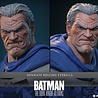 Hot Toys Batman: The Dark Knight Returns Action Figure 1/6 Batman (Battle Damaged Version) 32 cm Hot Toys Batman: The Dark Knight Returns Action Figure 1/6 Batman (Battle Damaged Version) 32 cm