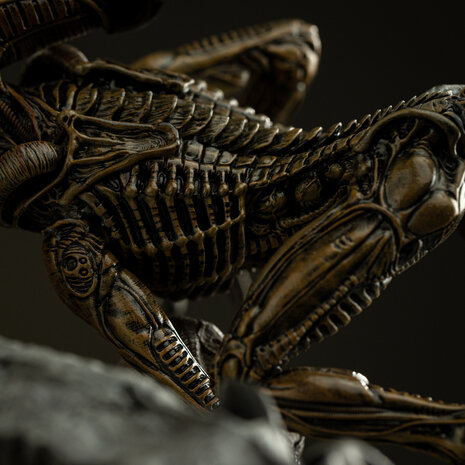 Iron Studios Alien 3 Art Scale Statue 1/10 Ellen Ripley and Dog Alien 23 cm