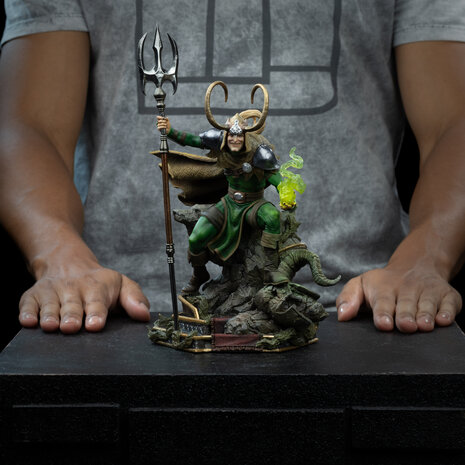 Iron Studios Marvel Comics Art Scale Statue 1/10 Loki 28 cm