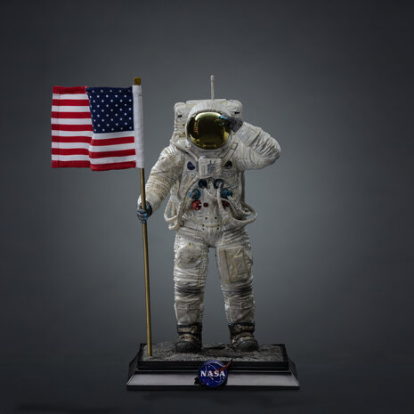 Iron Studios NASA Legacy Replica Statue 1/4 Apollo 11 Astronaut 58 cm