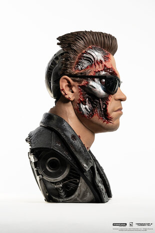 Pure Arts Terminator 2: Judgement Day Bust 1/1 T-800 Model 101 Battle Damaged Art Mask 47 cm