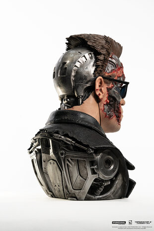 Pure Arts Terminator 2: Judgement Day Bust 1/1 T-800 Model 101 Battle Damaged Art Mask 47 cm