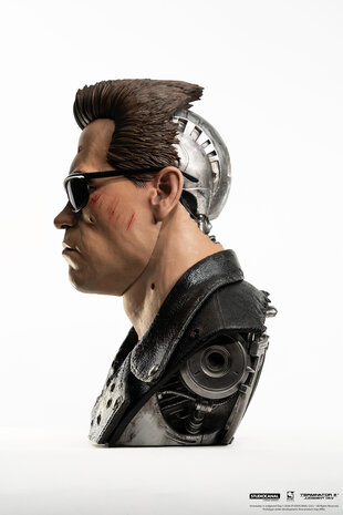 Pure Arts Terminator 2: Judgement Day Bust 1/1 T-800 Model 101 Battle Damaged Art Mask 47 cm