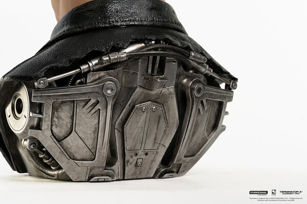 Pure Arts Terminator 2: Judgement Day Bust 1/1 T-800 Model 101 Battle Damaged Art Mask 47 cm