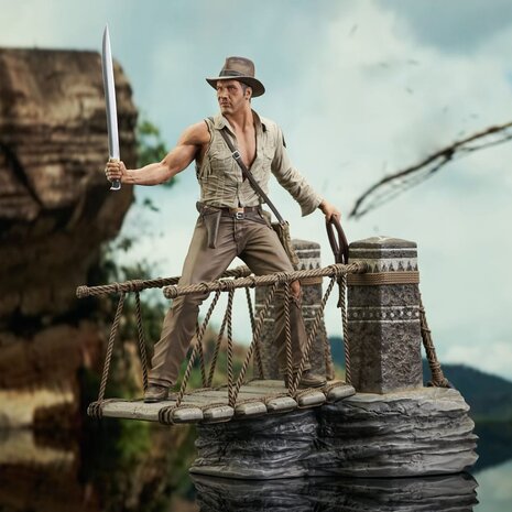 Diamond Select Toys Indiana Jones and the Temple of Doom Deluxe Gallery PVC Statue Rope Bridge 28 cm