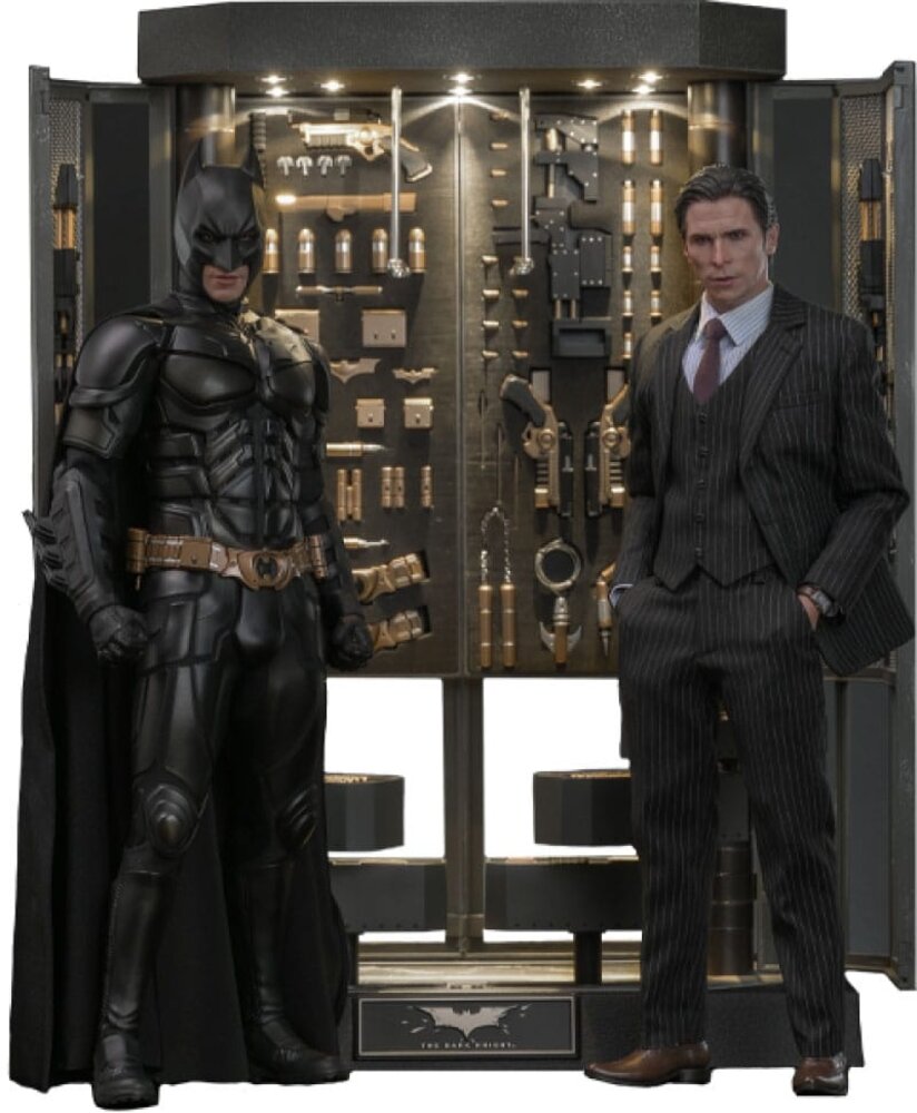 Hot Toys The Dark Knight  Action Figures & Diorama 1/6 Batman Armory with Bruce Wayne (2.0) 30 cm