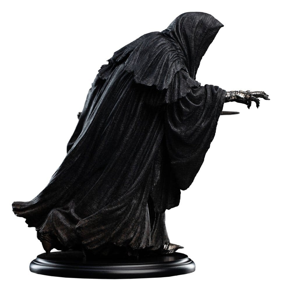 Weta Workshop The Lord of the Rings Mini Statue Ringwraith at the Prancing Pony 18 cm Weta Workshop The Lord of the Rings Mini Statue Ringwraith at the Prancing Pony 18 cm