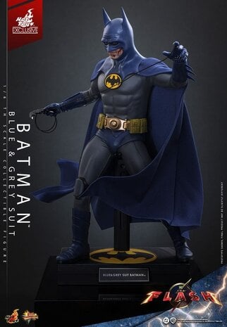 Sideshow Collectibles The Flash Action Figure 1/6 Batman (Blue & Grey Suit) Limited Edition Hot Toys Exclusive 30 cm