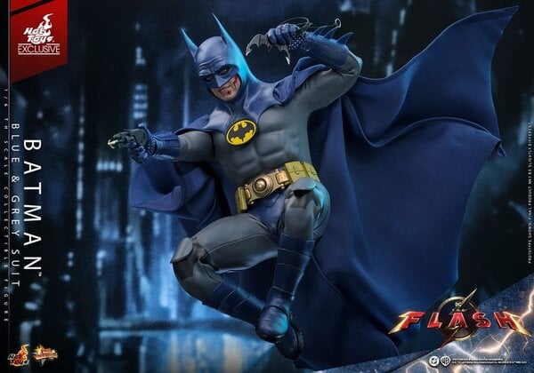 Sideshow Collectibles The Flash Action Figure 1/6 Batman (Blue & Grey Suit) Limited Edition Hot Toys Exclusive 30 cm