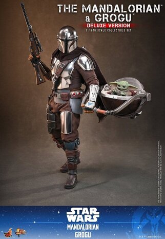Hot Toys Star Wars: The Mandalorian & Grogu Action Figure 1/6 The Mandalorian and Grogu (Deluxe Version) 31 cm