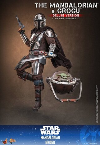 Hot Toys Star Wars: The Mandalorian & Grogu Action Figure 1/6 The Mandalorian and Grogu (Deluxe Version) 31 cm