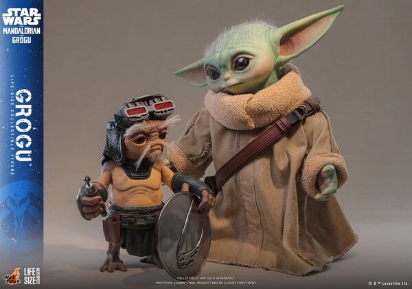 Hot Toys Star Wars: The Mandalorian & Grogu Life-Size Figure Grogu 38 cm