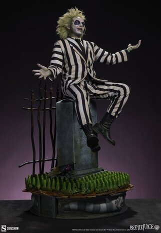 Sideshow Collectibles Beetlejuice Premium Format Statue Beetlejuice 54 cm