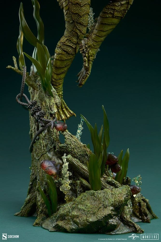 Sideshow Collectibles Universal Monsters Premium Format Figure Creature from the Black Lagoon 80 cm