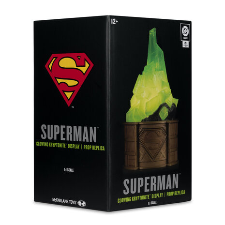 McFarlane Toys Superman DC Direct Replica 1/1 Kryptonite Display (Gold Label) 18 cm
