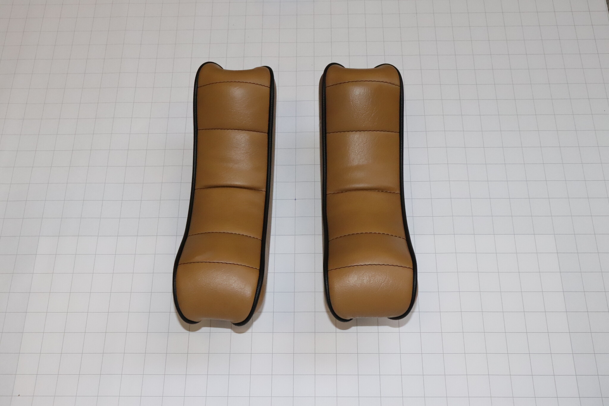 K7XP107 Set Schouder kussen rond