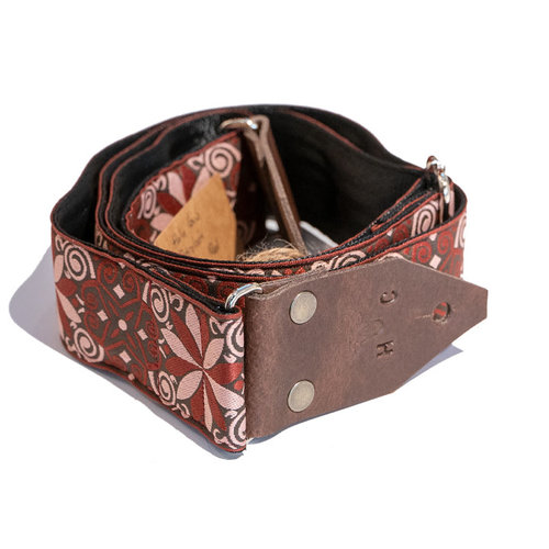 Holy Cow Retrolook Dresden red strap Holy Cow Retrolook Dresden red strap