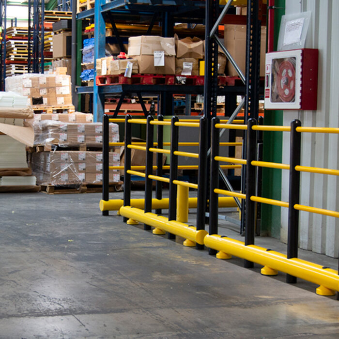 Kunststof aanrijdbeveiliging hoge railing - 300