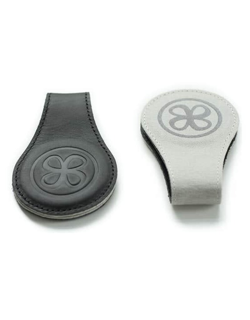 Cloby Leather Clips Black