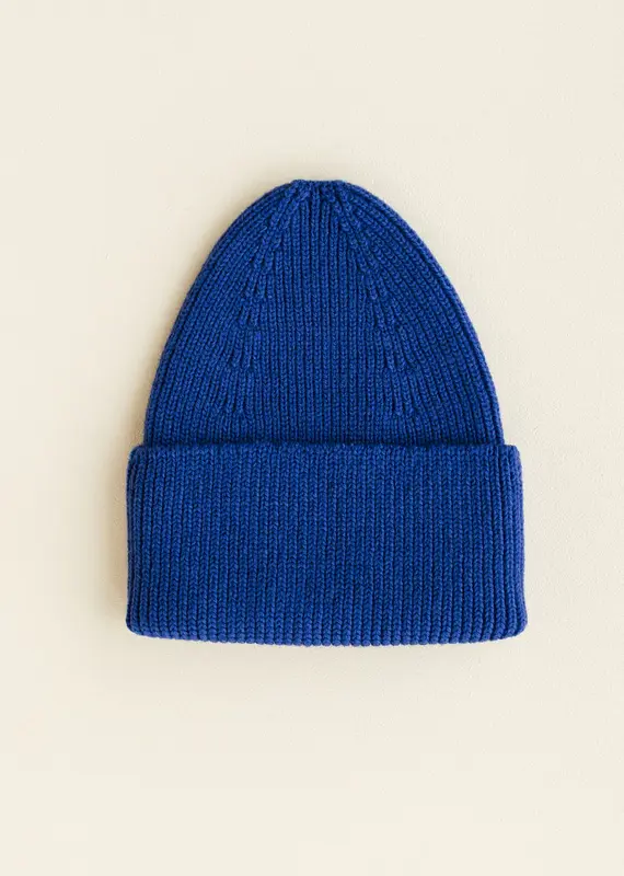 Hvid Beanie Fonzie cobalt blue