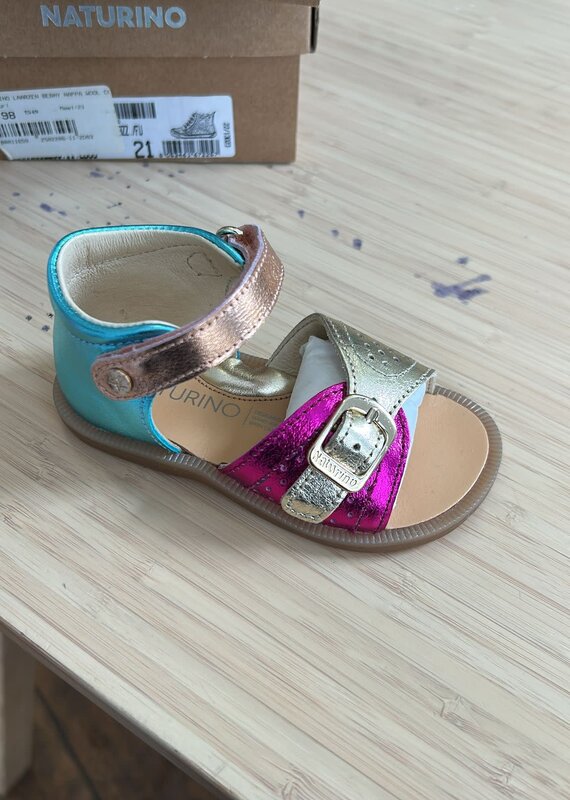 Naturino Sandalen Jead Mettalic Platinum-Fuchsia-Celeste 21